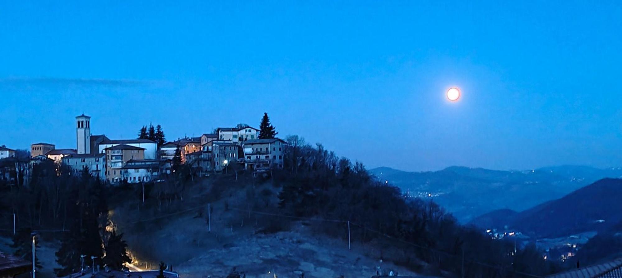 L'Angolo Dell'Artista Castel d'Aiano Exterior photo
